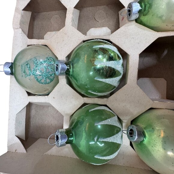 20 Vintage Glass Christmas Tree Ornaments Pink & Green Hand Glitter Shiny Brite - Picture 5 of 7